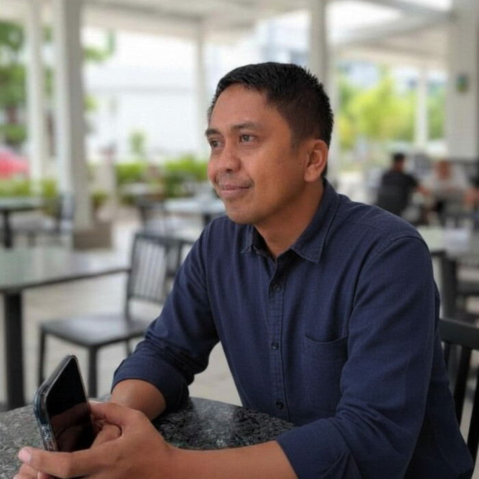 Achmad Technical Support Manager